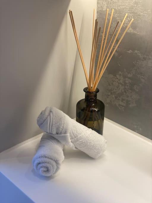 Luxury Georgian Apartment - 5 Minute Walk To Spa Bath Kültér fotó