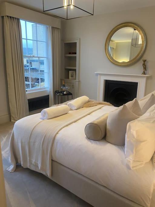 Luxury Georgian Apartment - 5 Minute Walk To Spa Bath Kültér fotó
