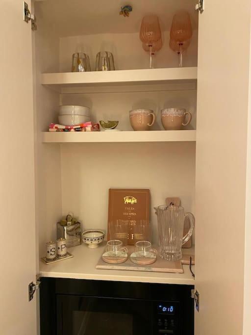 Luxury Georgian Apartment - 5 Minute Walk To Spa Bath Kültér fotó